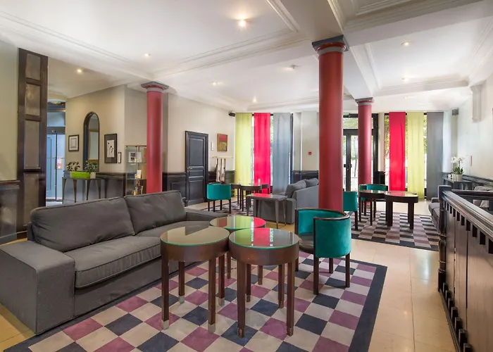 Hotel Claret Bercy 3*