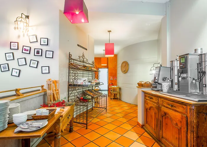 Hotel Claret Bercy 3*