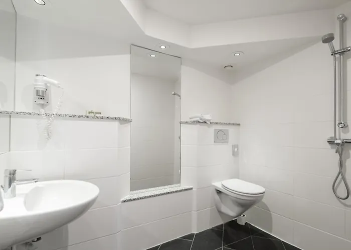 Hotel Claret Bercy Parigi