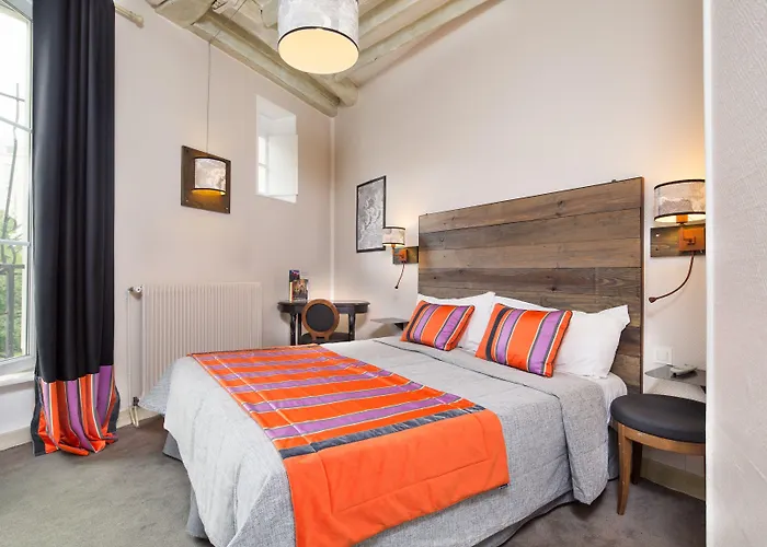 Hotel Claret Bercy 3*