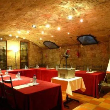 Hotel Claret Bercy 3*